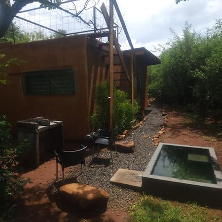 Hartbeest Bush Lodge 4 Hartbeespoort Exterior photo
