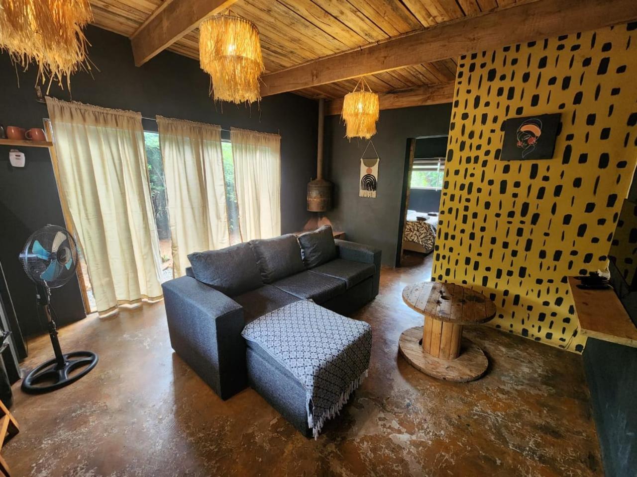 Hartbeest Bush Lodge 4 Hartbeespoort Exterior photo